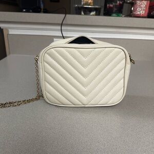 Elegant Cream Quilted Crossbody Bag